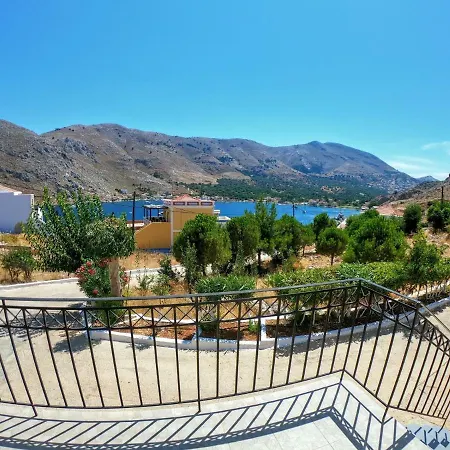 Irene Double Katoi Lägenhet Symi